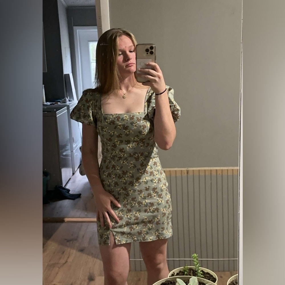 Meet your Posher, Cheyanne